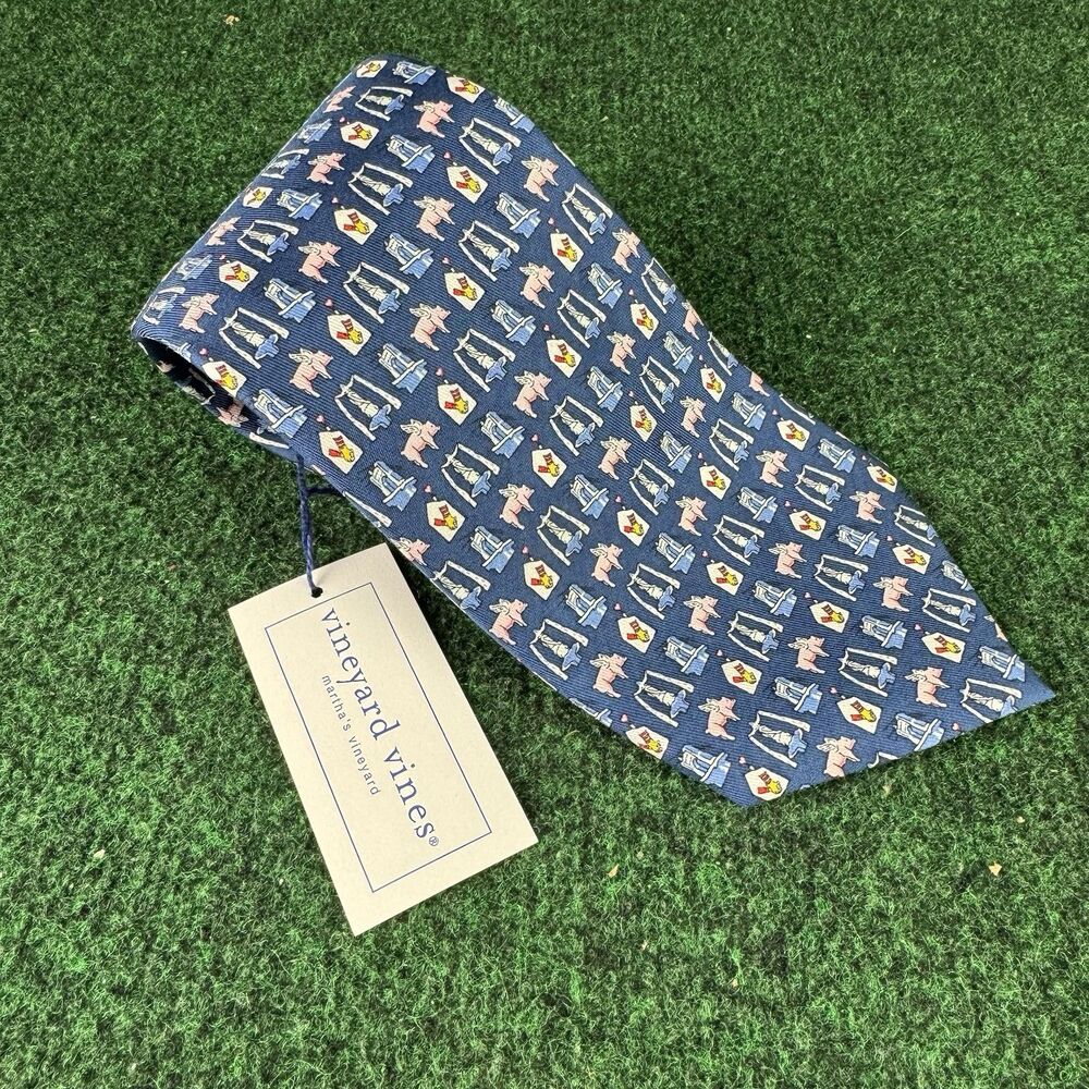 Vineyard Vines Martha's Vineyard Ronald McDonald House Cincinnati Silk Tie New